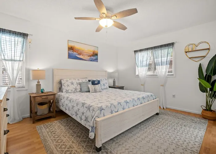 Sunshine Home And Romantic Vacation