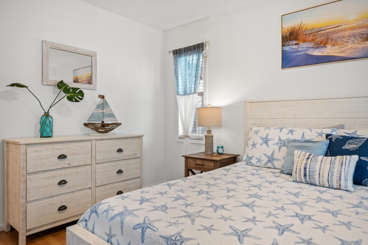 Sunshine And Romantic Vacation * Sarasota